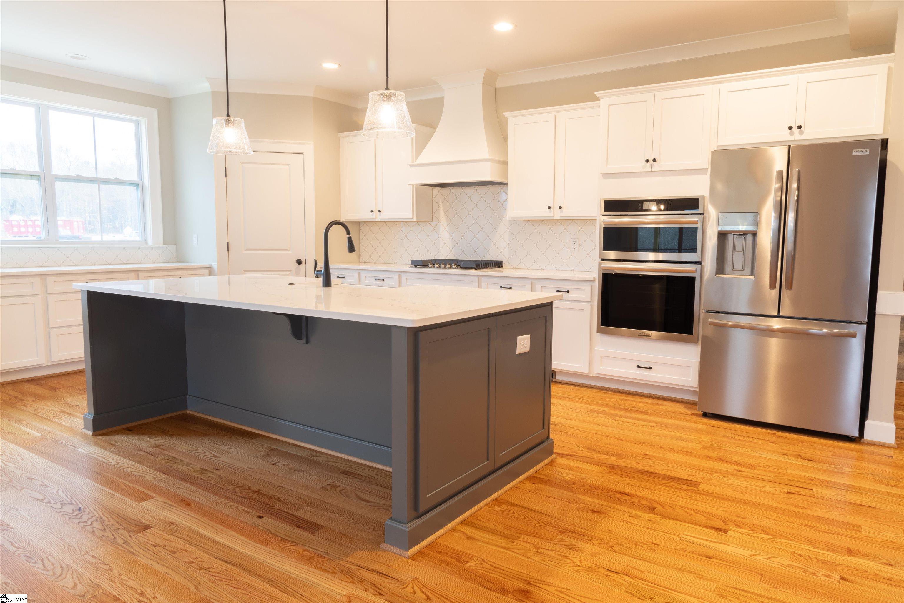 409 Plevin Way Pelzer, SC 29669 - Photo 7 of 36