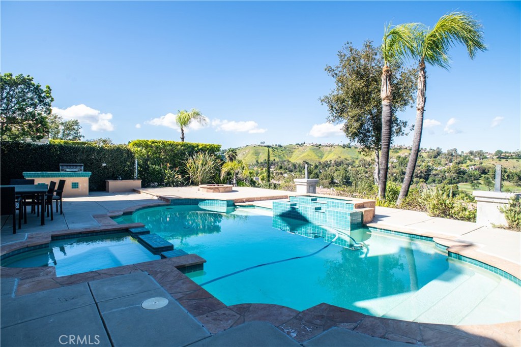 24825 Alexandra Court Calabasas, CA 91302 - Photo 28 of 41