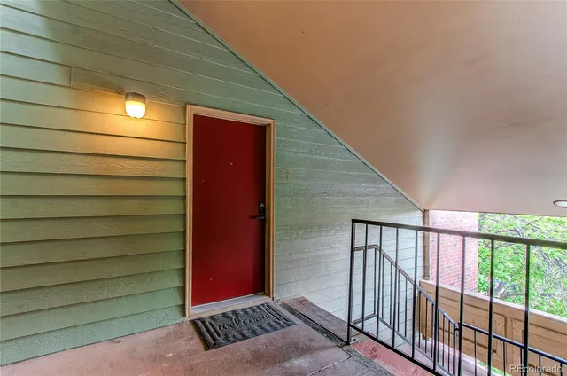 $290,000 | 4899 South Dudley Street, Unit 17J, Littleton, CO 80123