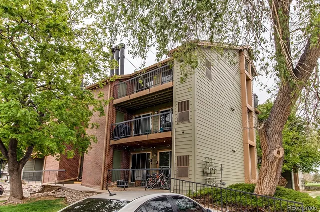 $290,000 | 4899 South Dudley Street, Unit 17J, Littleton, CO 80123