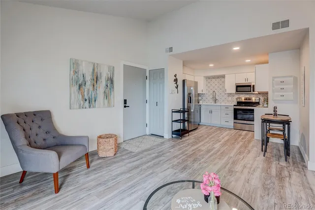 $290,000 | 4899 South Dudley Street, Unit 17J, Littleton, CO 80123