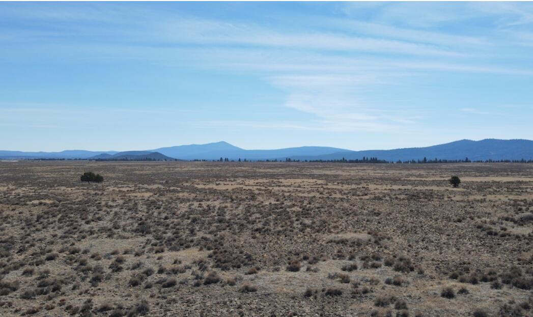 2 Tableland Road Road Chiloquin, OR 97624 - Photo 5 of 7 3 miles from Sprague River