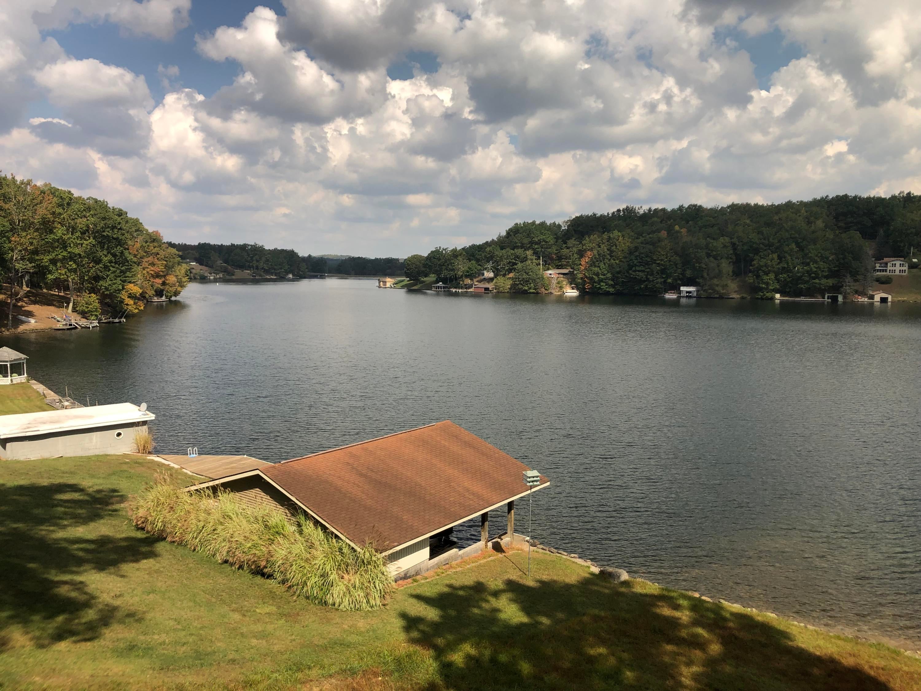 263 Flat Top Lake Shady Spring, WV 25918 - Photo 21 of 29 Gallery Image 21