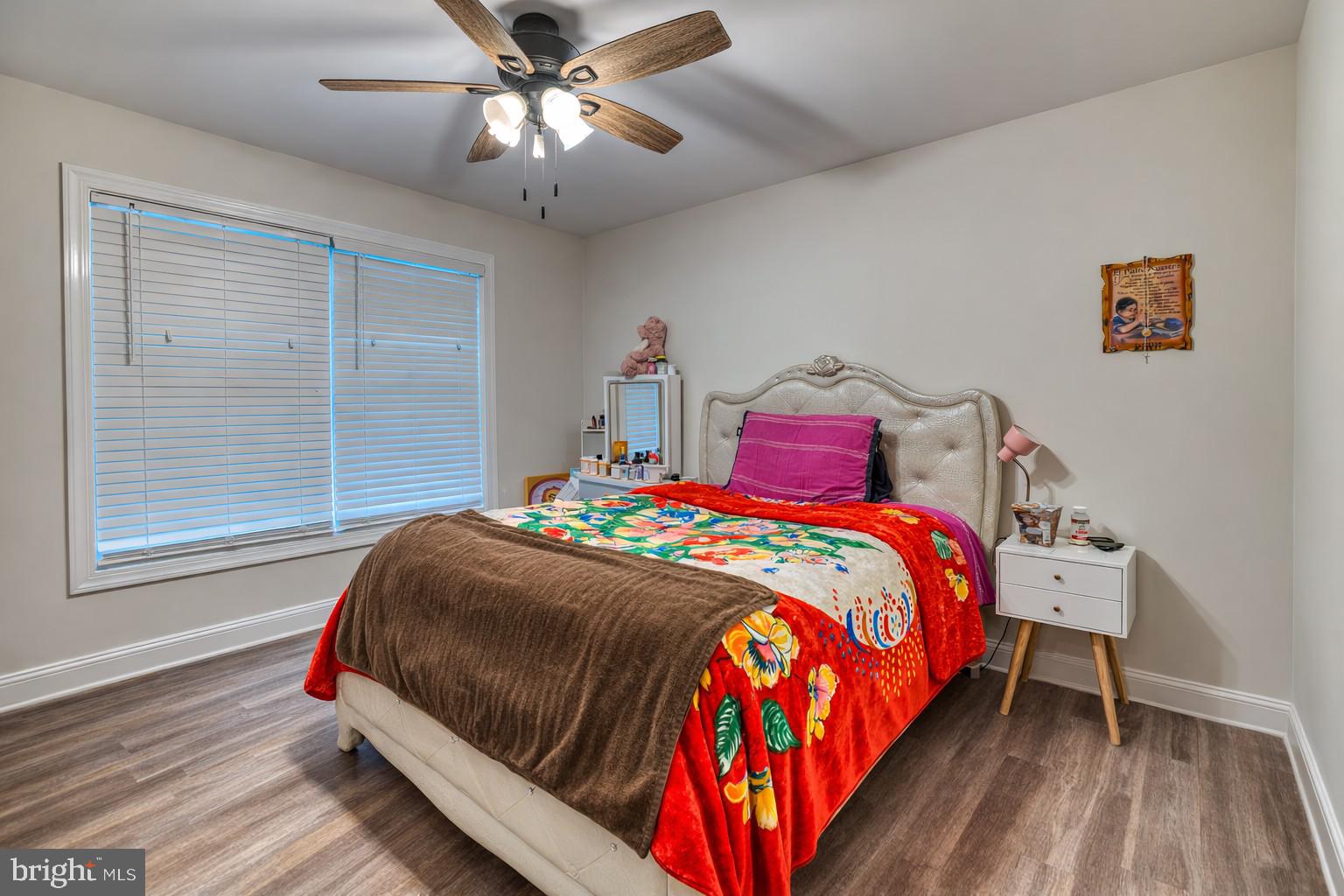 13084 Stonehouse Mountain Road Culpeper, VA 22701 - Photo 17 of 37 a bedroom with bed and a window