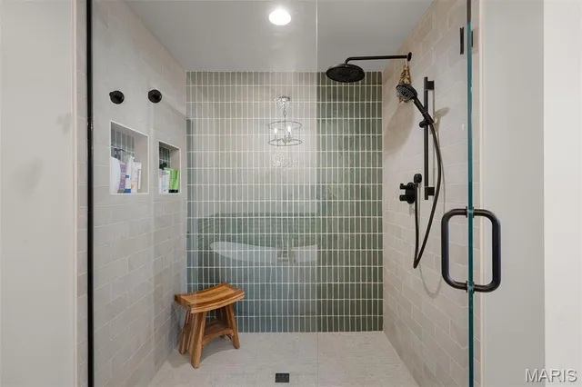 $5,000 | 12122 Royal Valley Drive, St. Louis, MO 63141