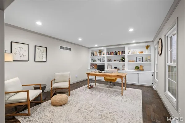 $4,500 | 12122 Royal Valley Drive, Creve Coeur, MO 63141