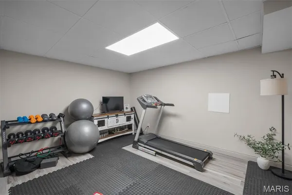 $4,500 | 12122 Royal Valley Drive, Creve Coeur, MO 63141