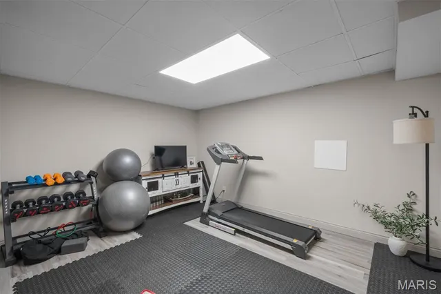 $5,000 | 12122 Royal Valley Drive, St. Louis, MO 63141