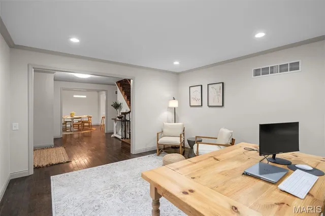 $5,000 | 12122 Royal Valley Drive, St. Louis, MO 63141