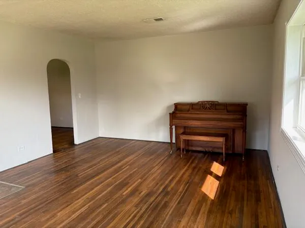 $249,900 | 202 Magnolia Avenue, Jasper, TN 37347