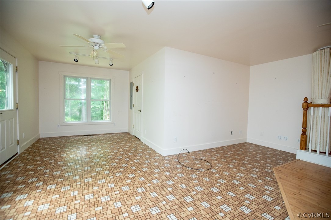 1771 Saw Mill Road Farmville, VA 23901 - Photo 11 of 48 a view of an empty room and window