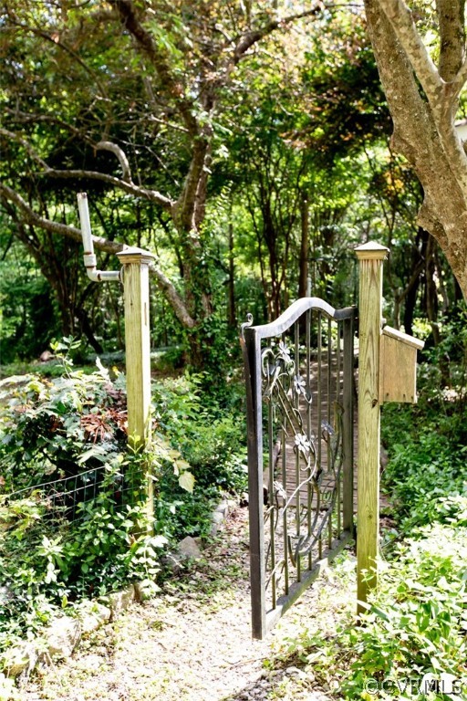 1771 Saw Mill Road Farmville, VA 23901 - Photo 42 of 48 a view of a garden
