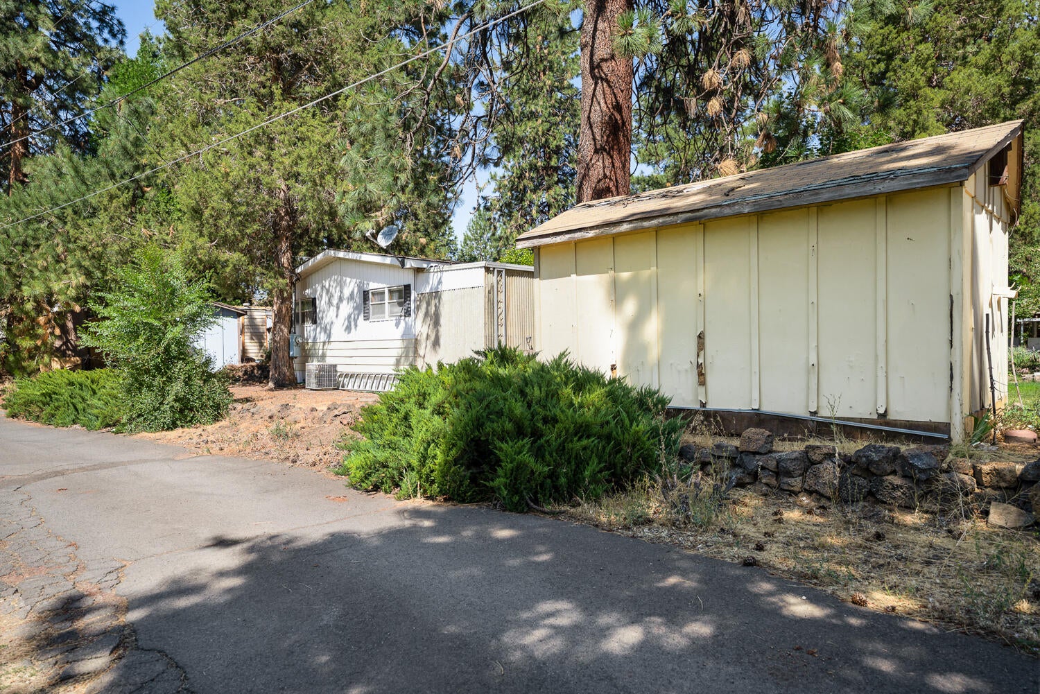 61310 Parrell Road, Unit 6 Bend, OR 97702 - Photo 23 of 26 61310ParrellRd#6-22