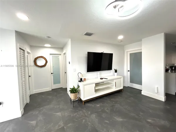 $3,600 | 511 Southwest 115th Avenue, Sweetwater, FL 33174