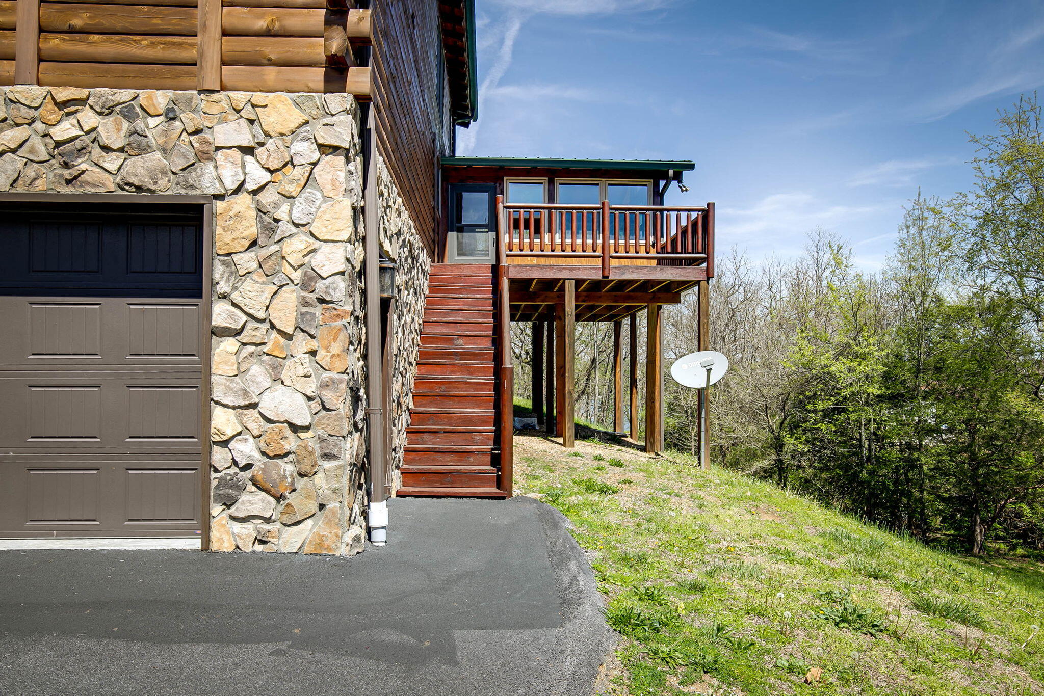 120 Cedar Point Road Johnson City, TN 37601 - Photo 6 of 65 - (12)
