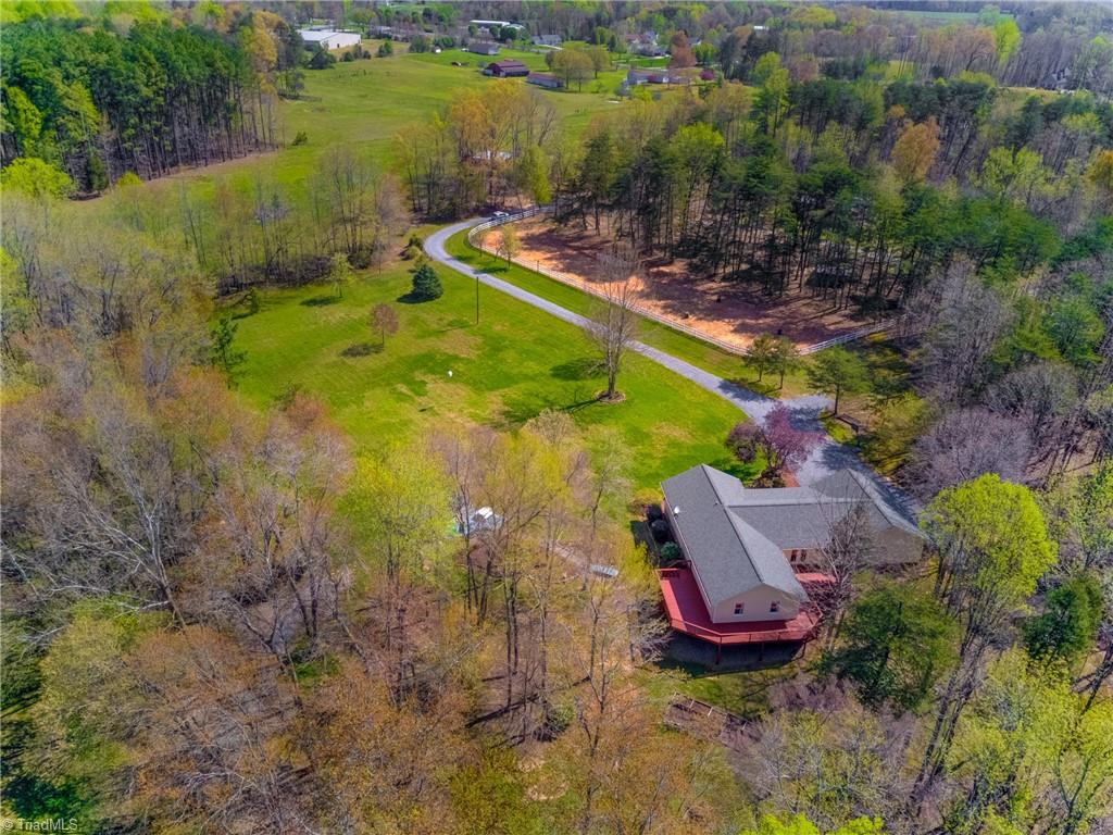 7024 Ellison Road Stokesdale, NC 27357 - Photo 31 of 50 Gallery Image 31