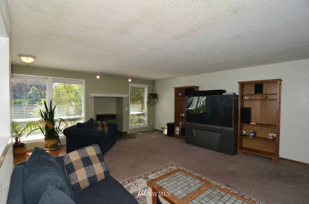 23226 13th Place West Bothell, WA 98021 - Photo 4 of 16