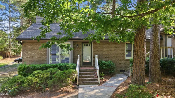 $270,000 | 300 West Woodcroft Parkway, Unit 26A, Durham, NC 27713