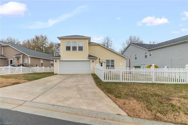 $418,000 | 154 North Forke Drive, Bermuda Run, NC 27006