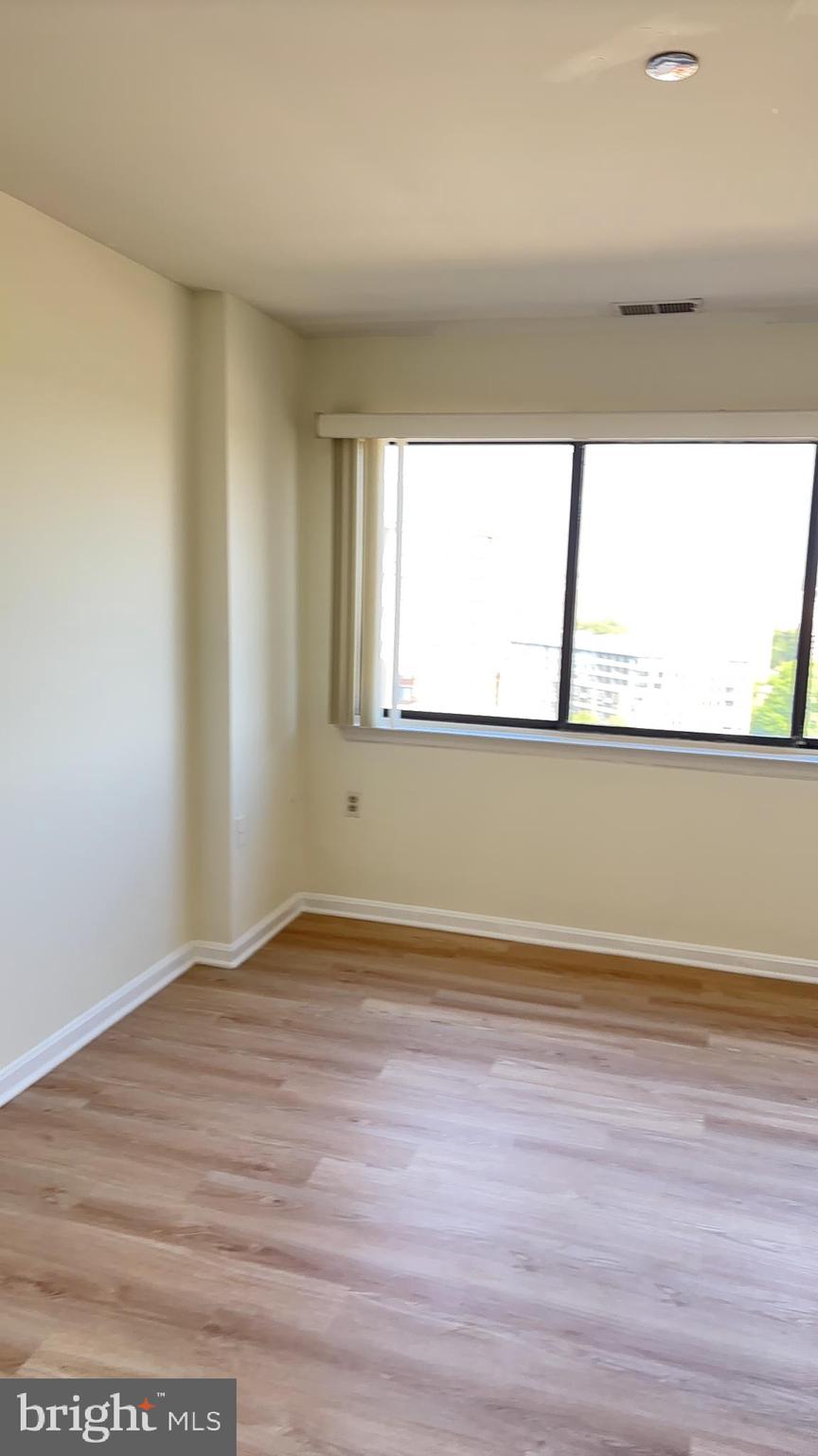 1301 North Courthouse Road, Unit 1706 Arlington, VA 22201 - Photo 4 of 20