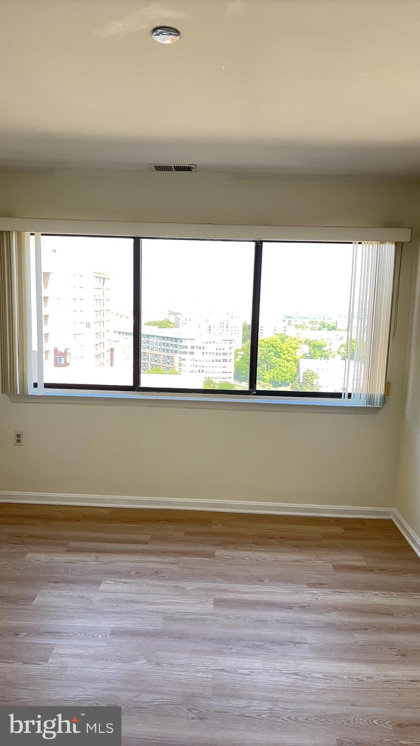 1301 North Courthouse Road, Unit 1706 Arlington, VA 22201 - Photo 6 of 20