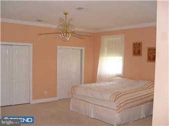 310 Front Street Delran, NJ 08075 - Photo 6 of 12 Gallery Image 6