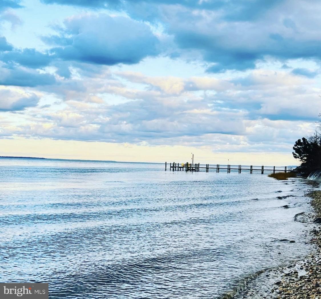126 4th Street Colonial Beach, VA 22443 - Photo 38 of 43 2 blocks to get your toes wet by the Potomac River