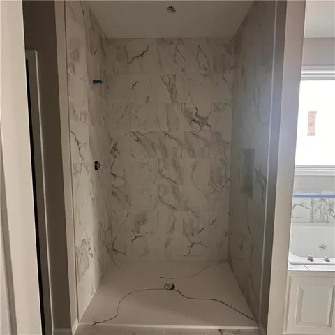 $456,200 | 2125 Greenfield Drive, Kearney, MO 64060