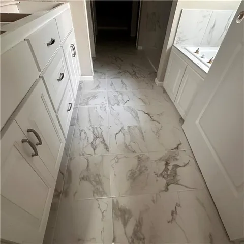 $456,200 | 2125 Greenfield Drive, Kearney, MO 64060