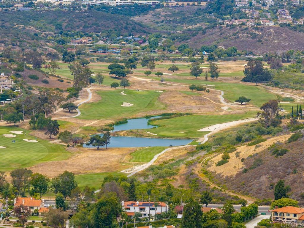 7302 Alicante Road, Unit 3 Carlsbad, CA 92009 - Photo 11 of 47