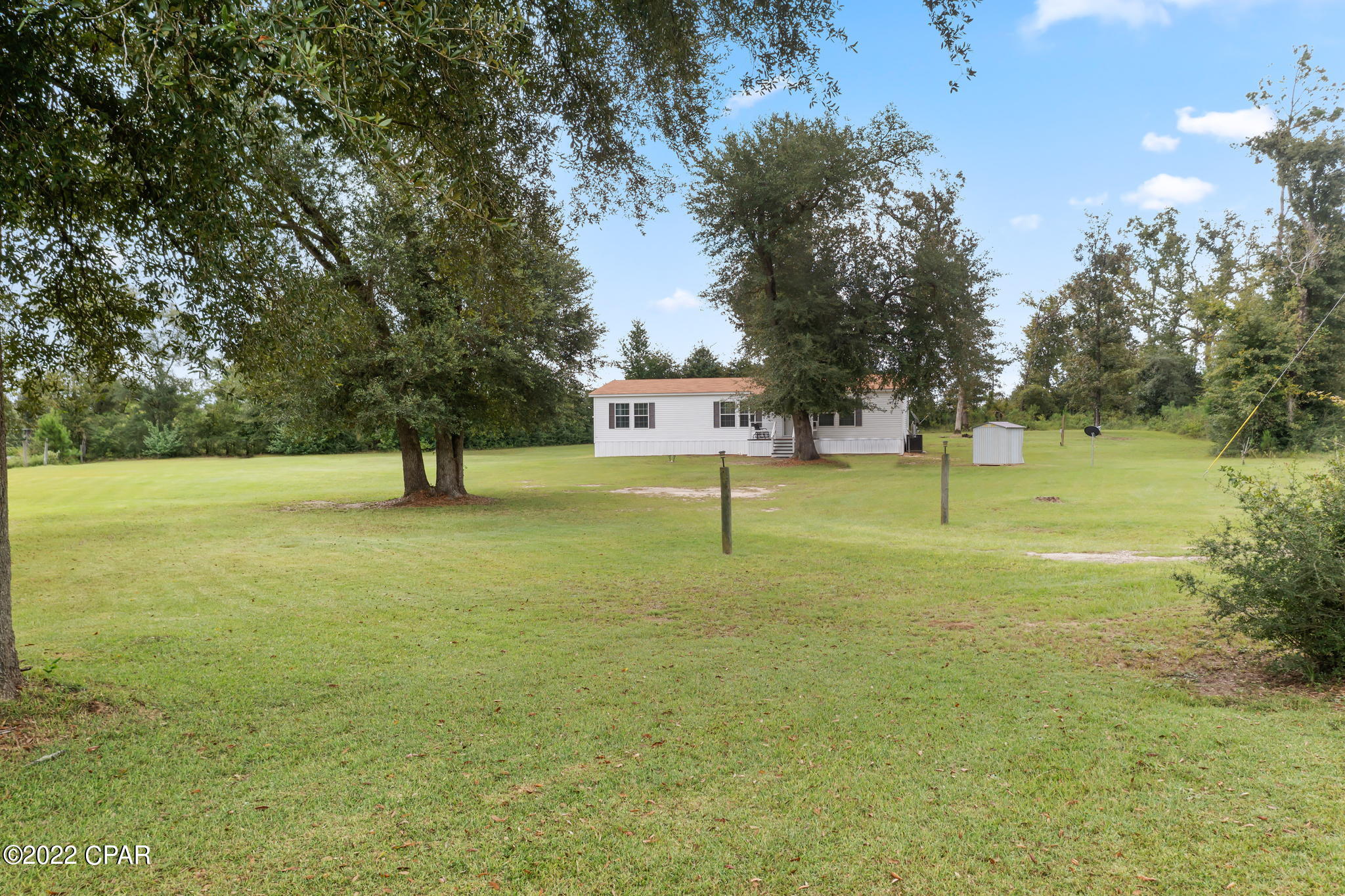 2226 Bethlehem Road Cottondale, FL 32431 - Photo 31 of 34