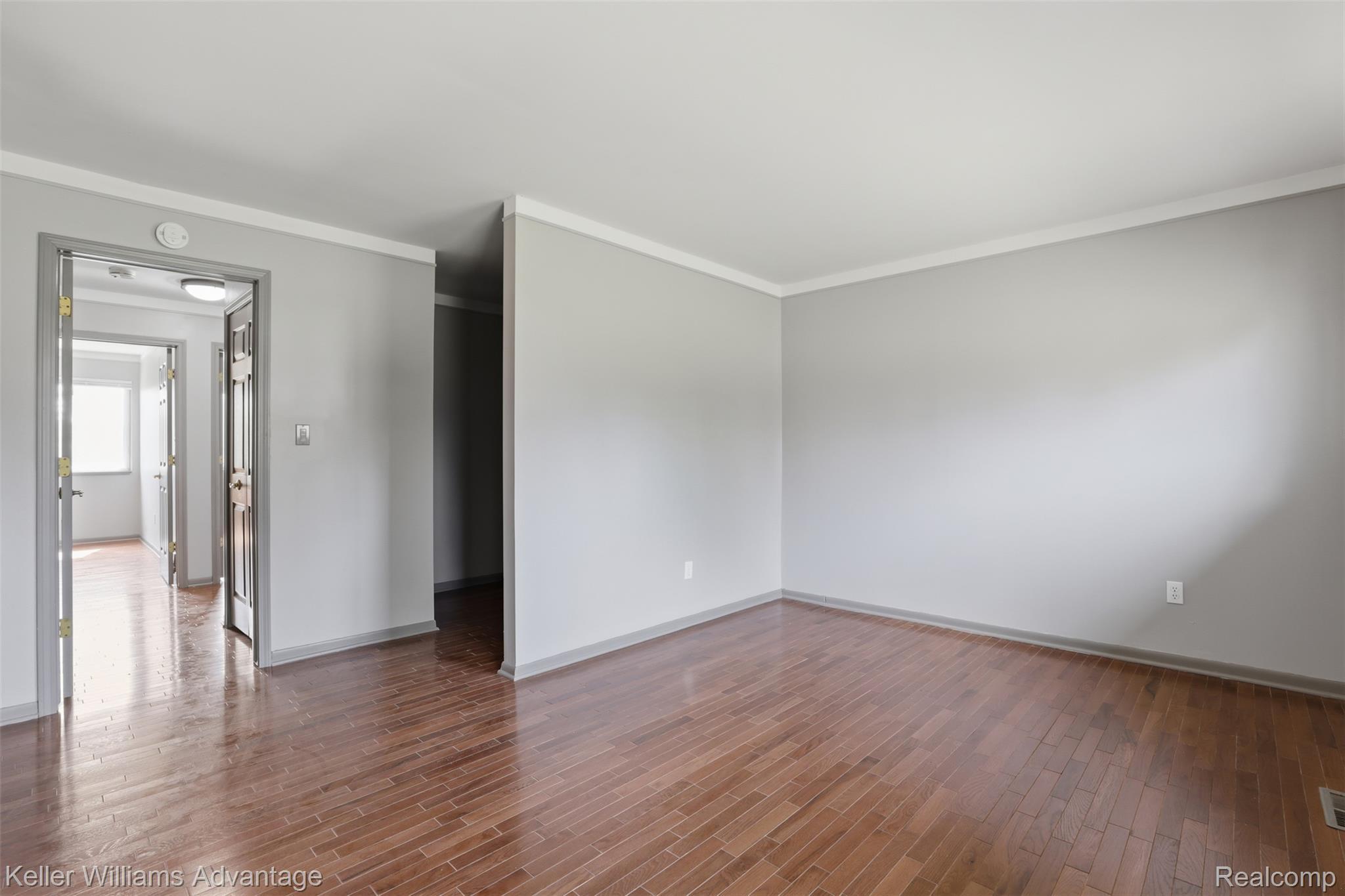 28800 Sibley Road Romulus, MI 48174 - Photo 17 of 60 23_28800 sibley rd-20.jpg