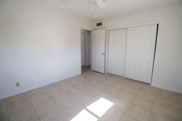 $1,575 | 1727 Liberty Street, Unit 12, Hollywood, FL 33020