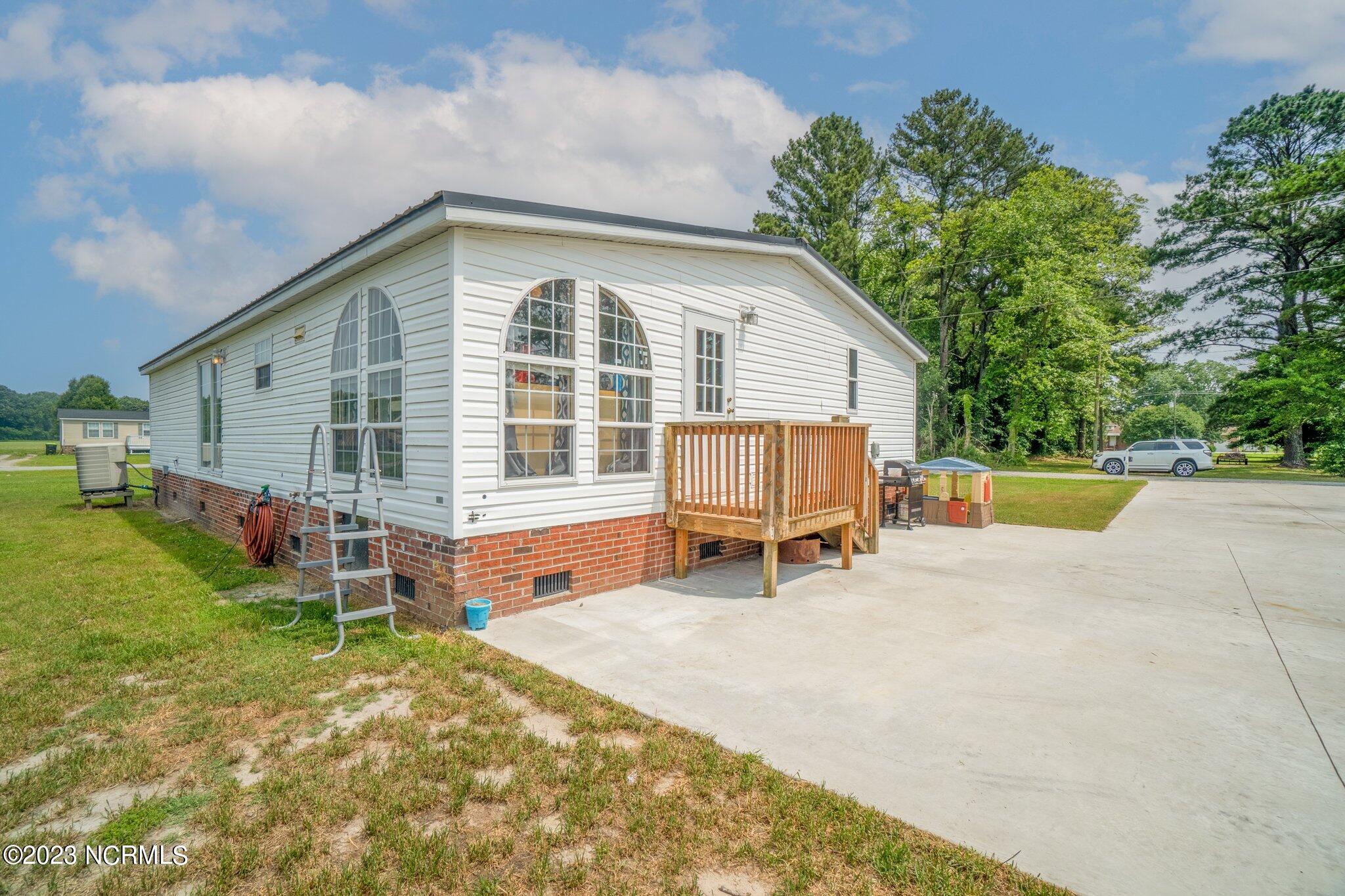 137 Longs Loop Road Hertford, NC 27944 - Photo 30 of 34 Side