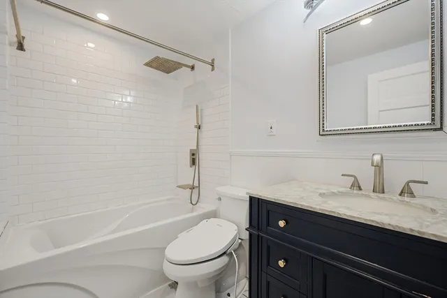 $3,500 | 35 Adams Street, Norwood, MA 02062