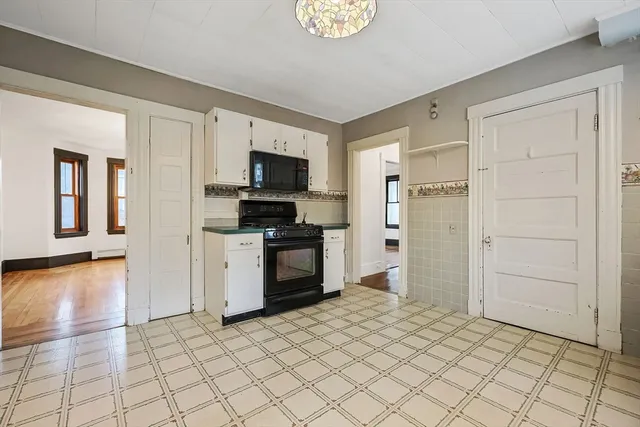 $3,500 | 35 Adams Street, Norwood, MA 02062