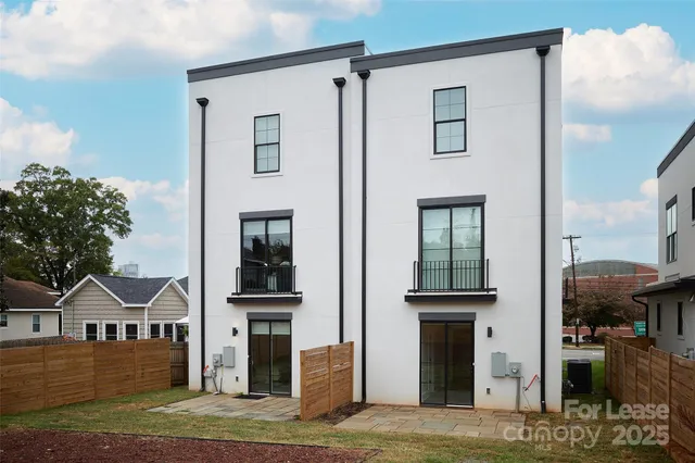 $4,995 | 1302 East 10th Street, Charlotte, NC 28204