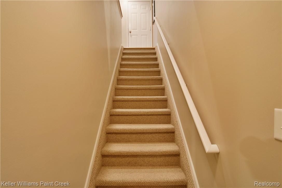 49308 Monte Road New Baltimore, MI 48047 - Photo 26 of 38 stairs.jpg