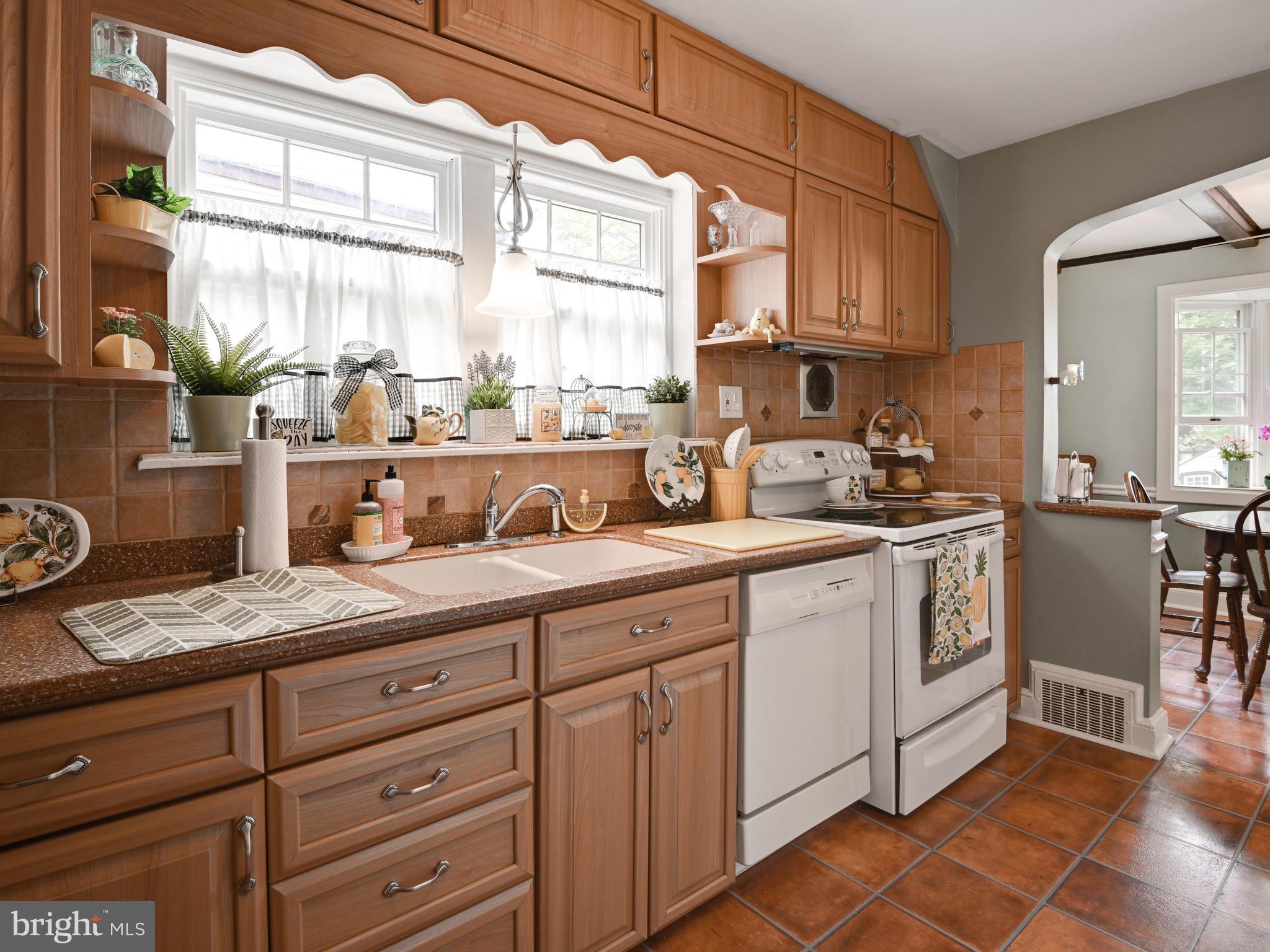 132 West Upper Ferry Road Ewing, NJ 08628 - Photo 11 of 31