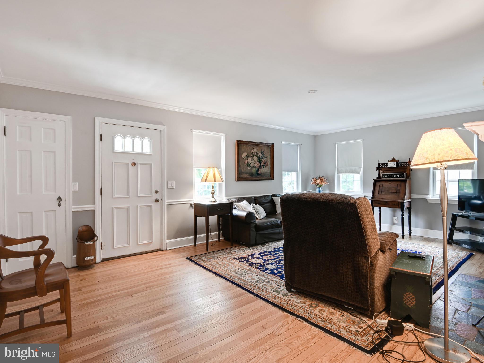 132 West Upper Ferry Road Ewing, NJ 08628 - Photo 4 of 31