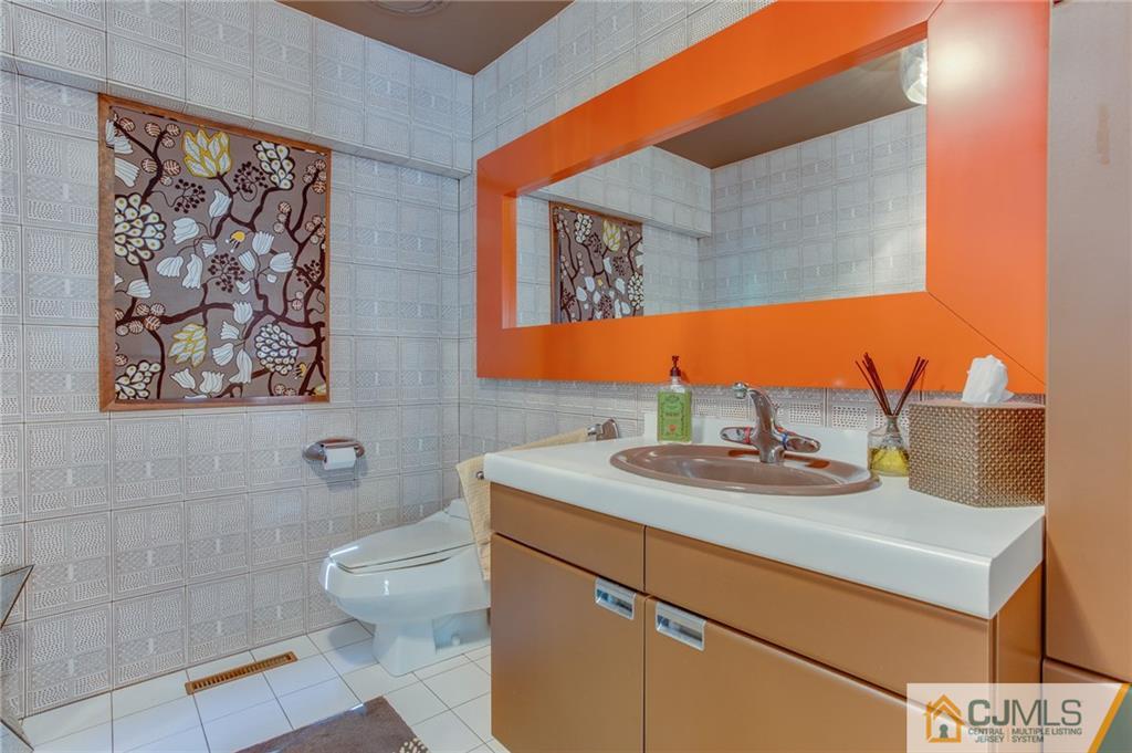 136 Rolling Hill Road Skillman, NJ 08558 - Photo 14 of 25 Gallery Image 14