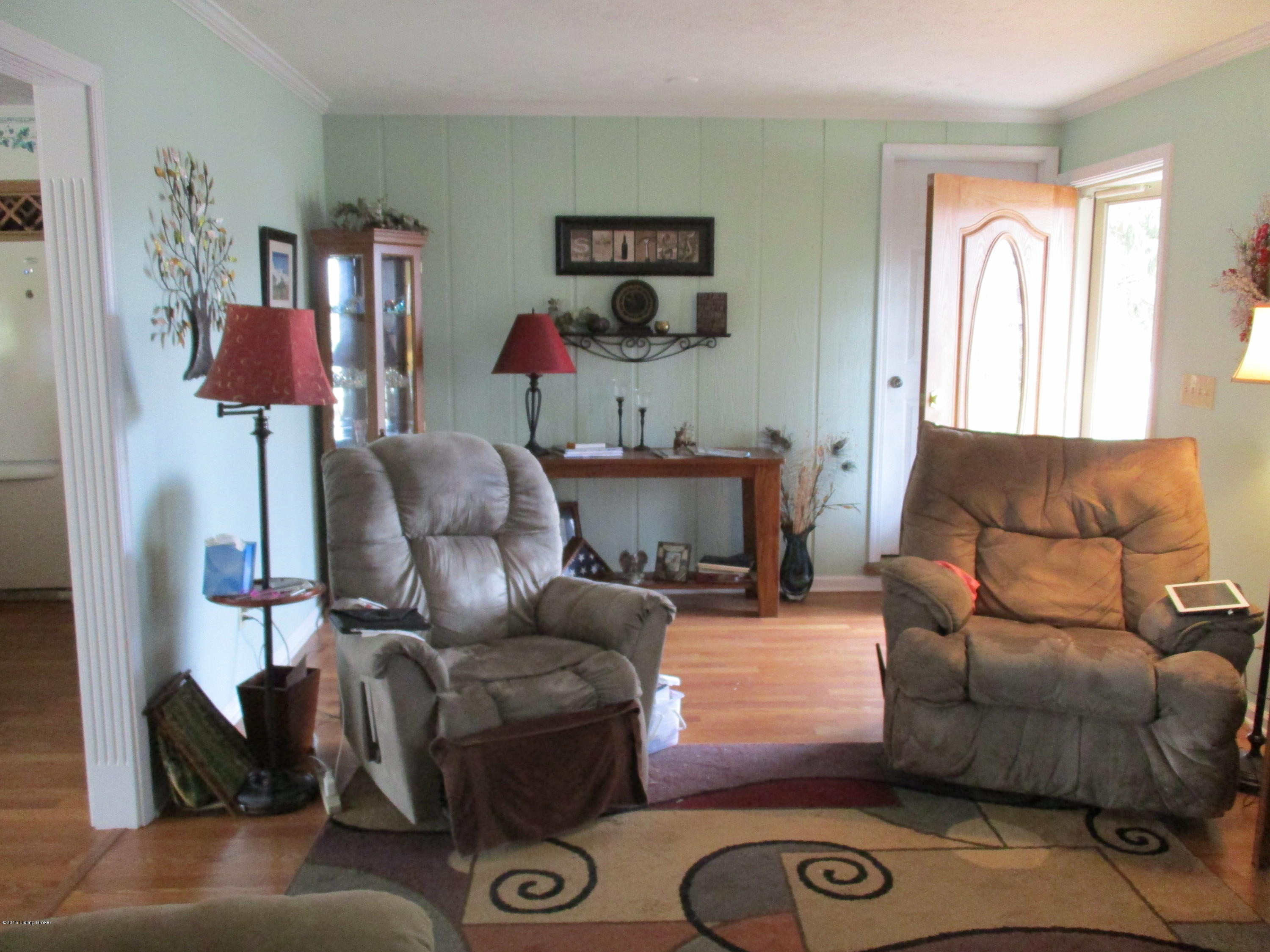 1595 Catalpa Road Radcliff, KY 40160 - Photo 9 of 13 1595 Catalpa Dr 012