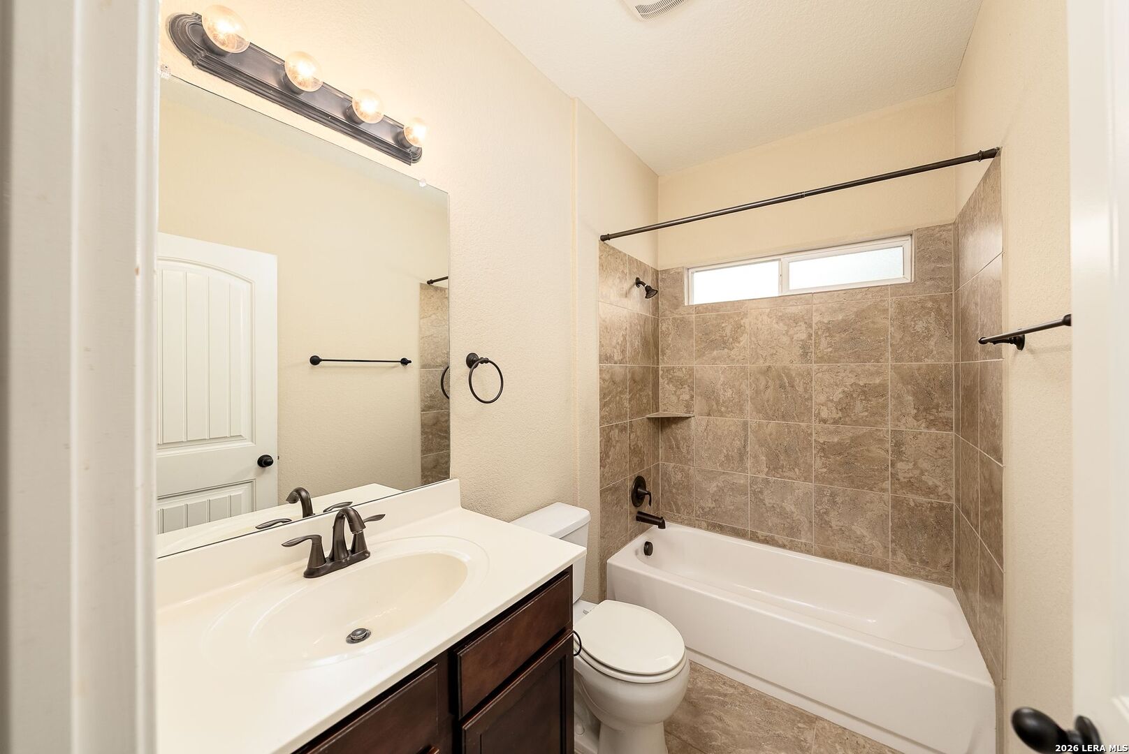 27027 Sable Run Boerne, TX 78015 - Photo 18 of 26