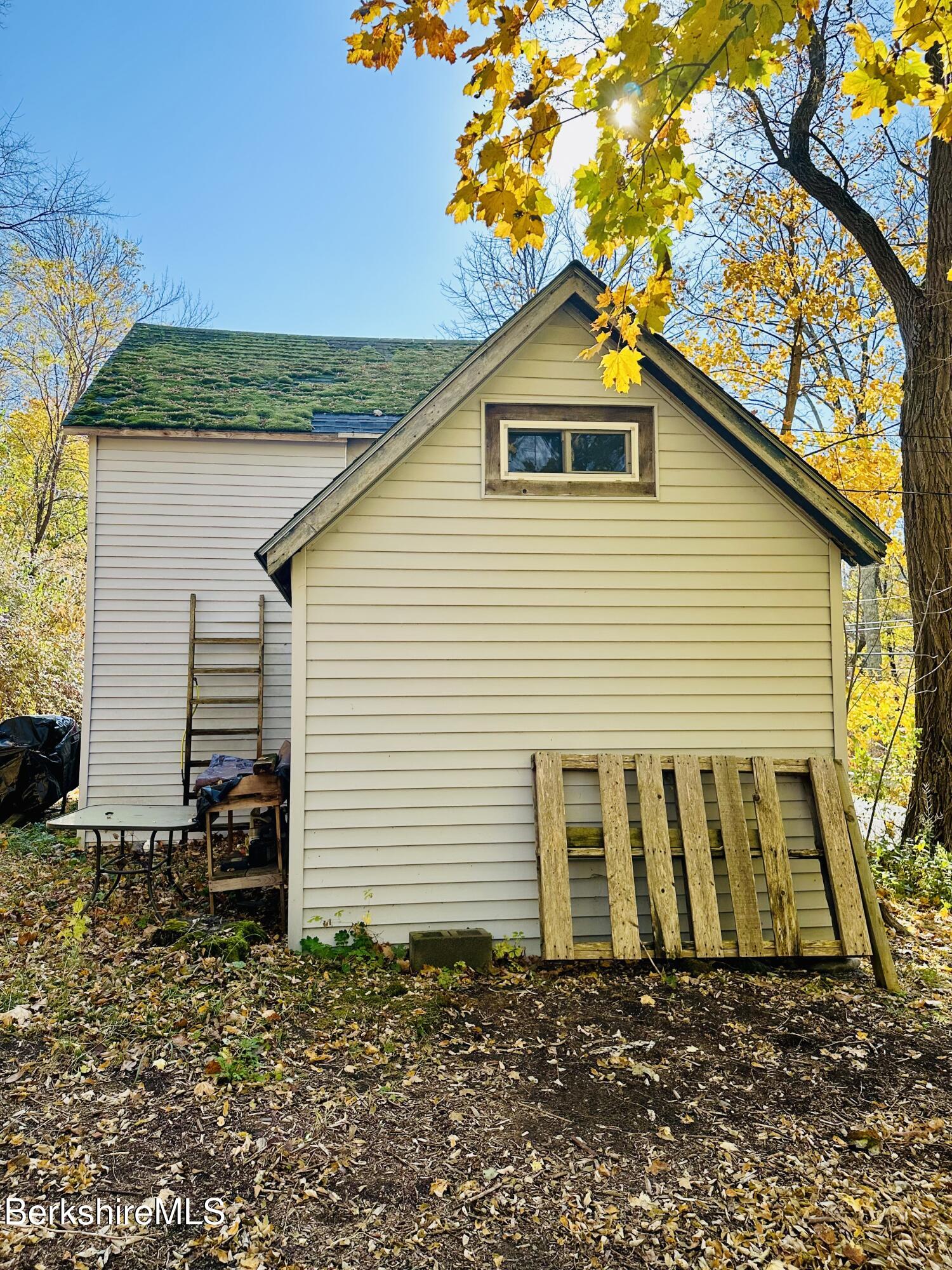 40 Interlaken Road Stockbridge, MA 01266 - Photo 18 of 23 Back
