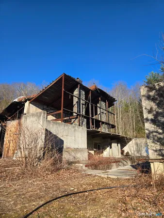 $320,000 | 184 Campville Hill Road, Harwinton, CT 06791