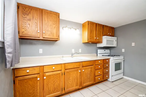 $80,000 | 209 2nd Street, South Pekin, IL 61564