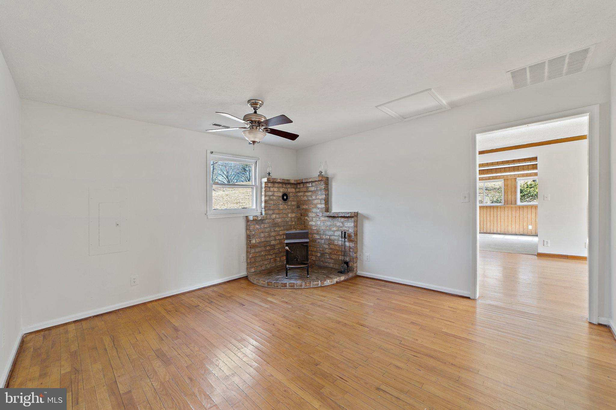 3769 Sage Road Delaplane, VA 20144 - Photo 8 of 48