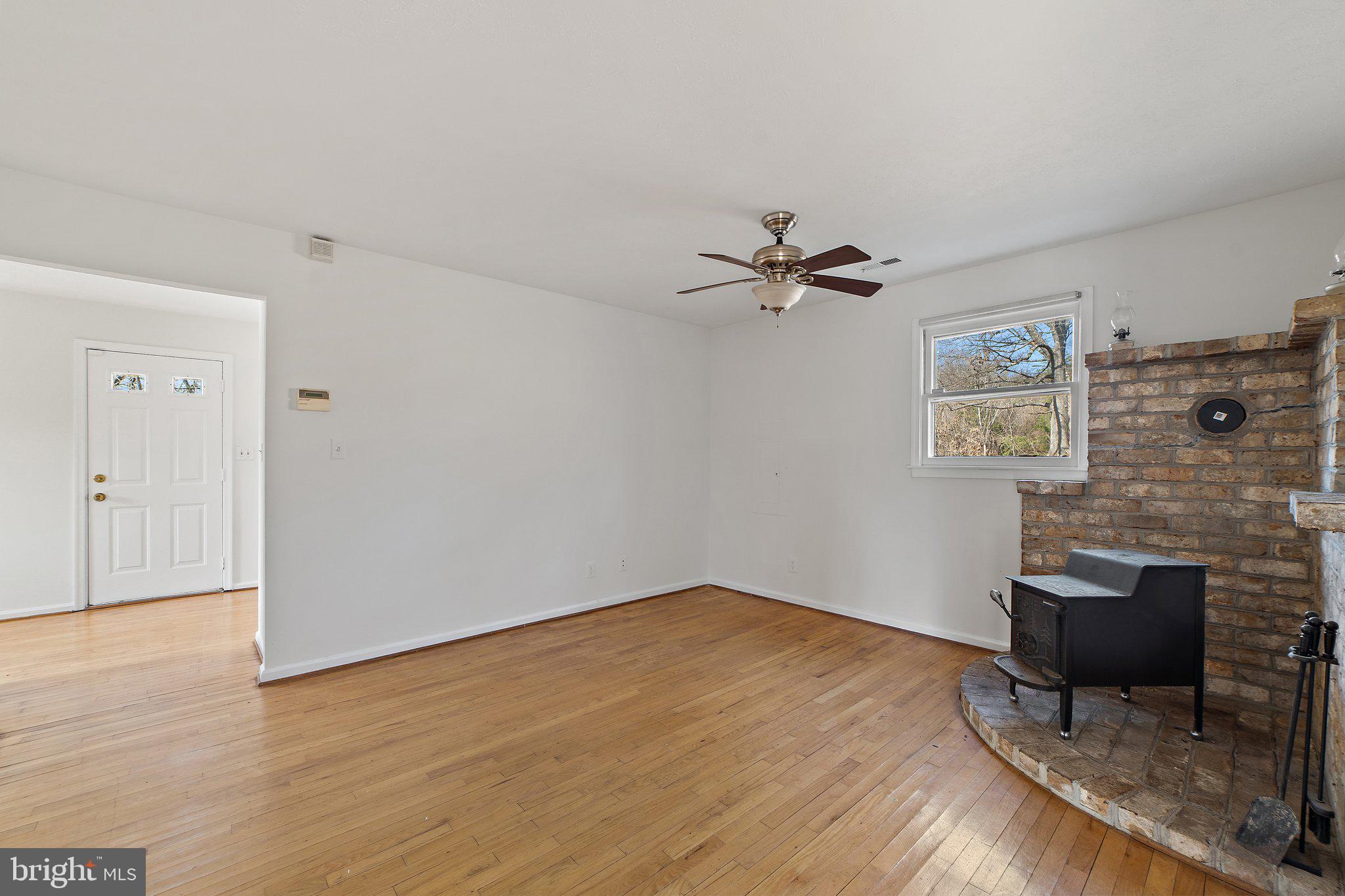 3769 Sage Road Delaplane, VA 20144 - Photo 9 of 48