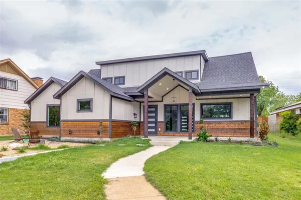 $489,900 | 5936 Spring Glen Drive, Dallas, TX 75232