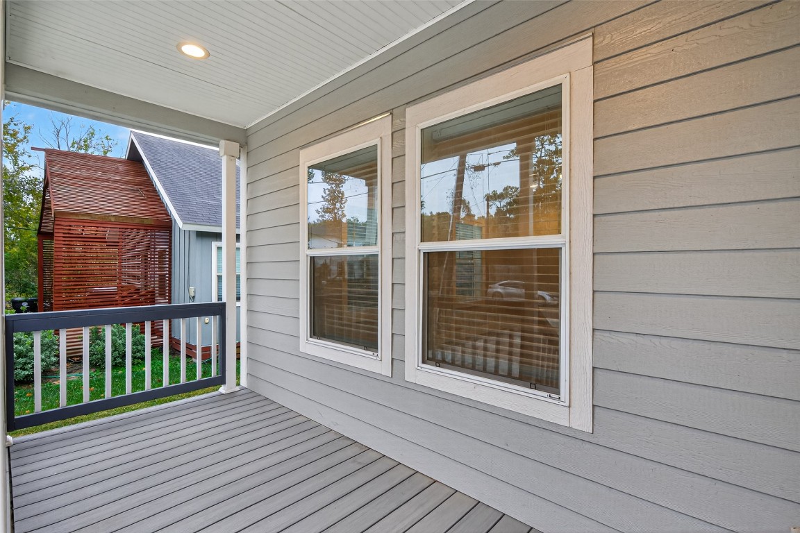 6605 Greenhurst Street Houston, TX 77091 - Photo 9 of 41 a view of front door